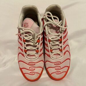 Nike Women’s Air Max Pro Sneakers - Size 9 Red and White CW7040 600